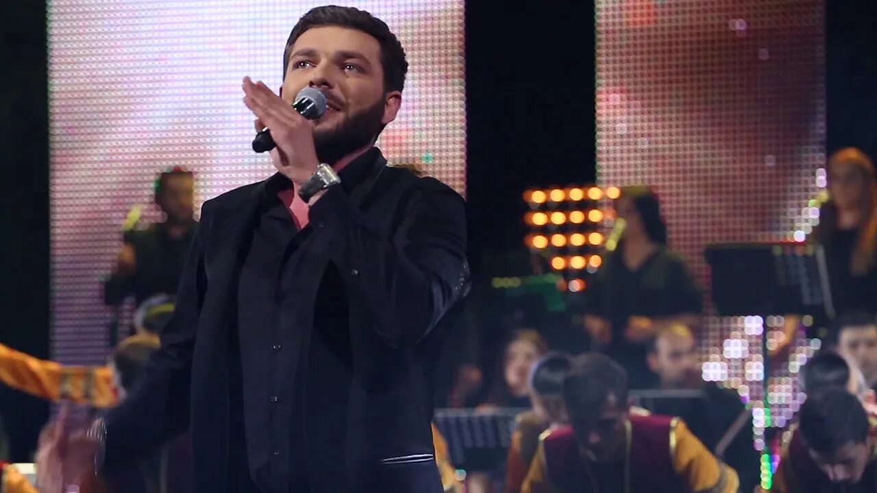 Еду ереван песня. Песни про ереван. Еду ереван песня. Армянские песни видео. Еду ереван песня.