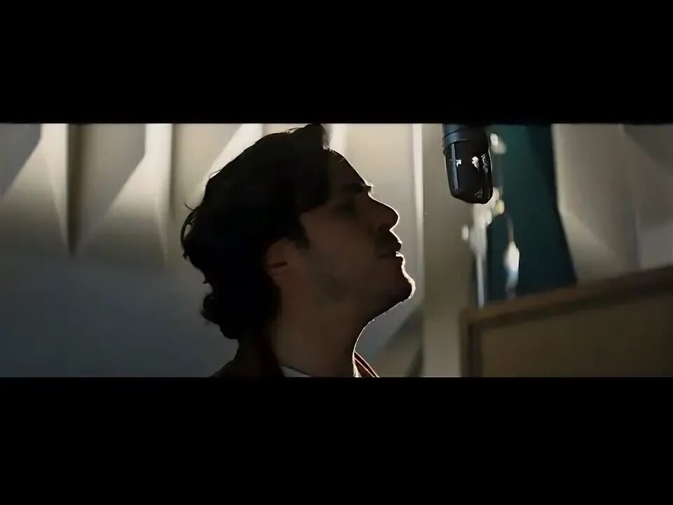 Джек саворетти клипы. Jack savoretti what more can i do. Джек саворетти клипы. Джек саворетти фото с женой. What more can i do jack savoretti перевод.