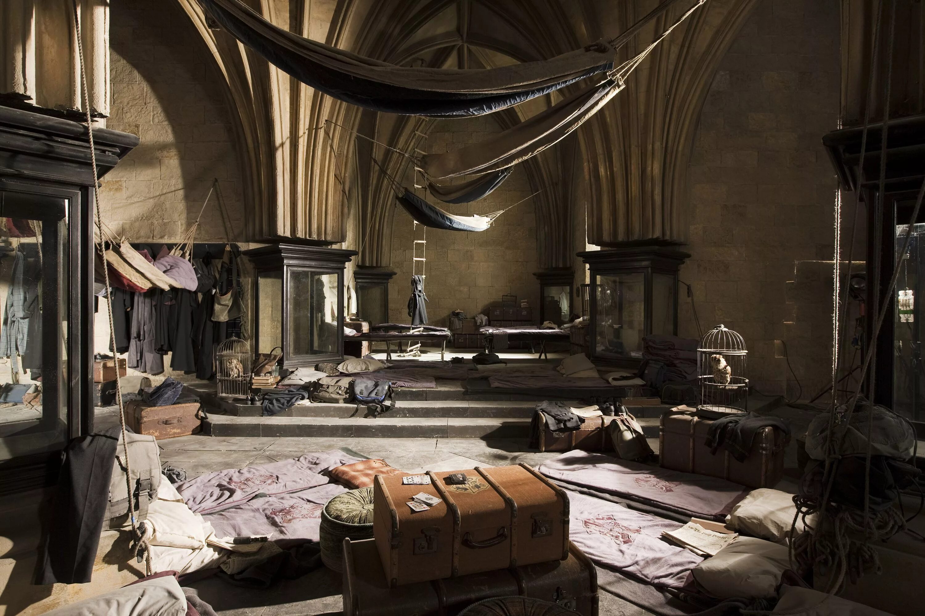 Выручайте комната hogwarts. Хогвартс выручай комната.