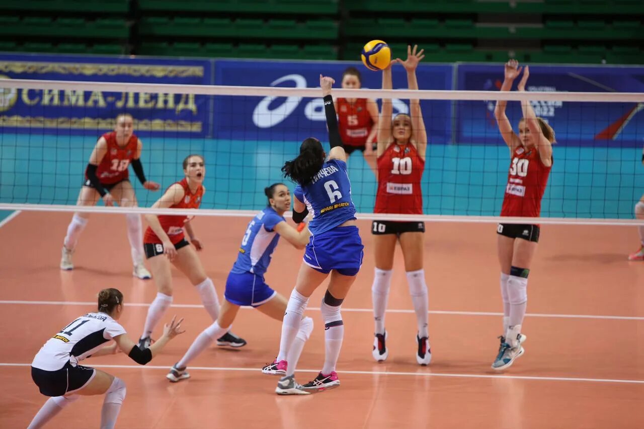 Волейбол уралочка нтмк. Волейбольная команда уралочка екатеринбург. Уралочка нтмк команда. Отраслевой год волейбола рб. Волейбол уралочка нтмк.