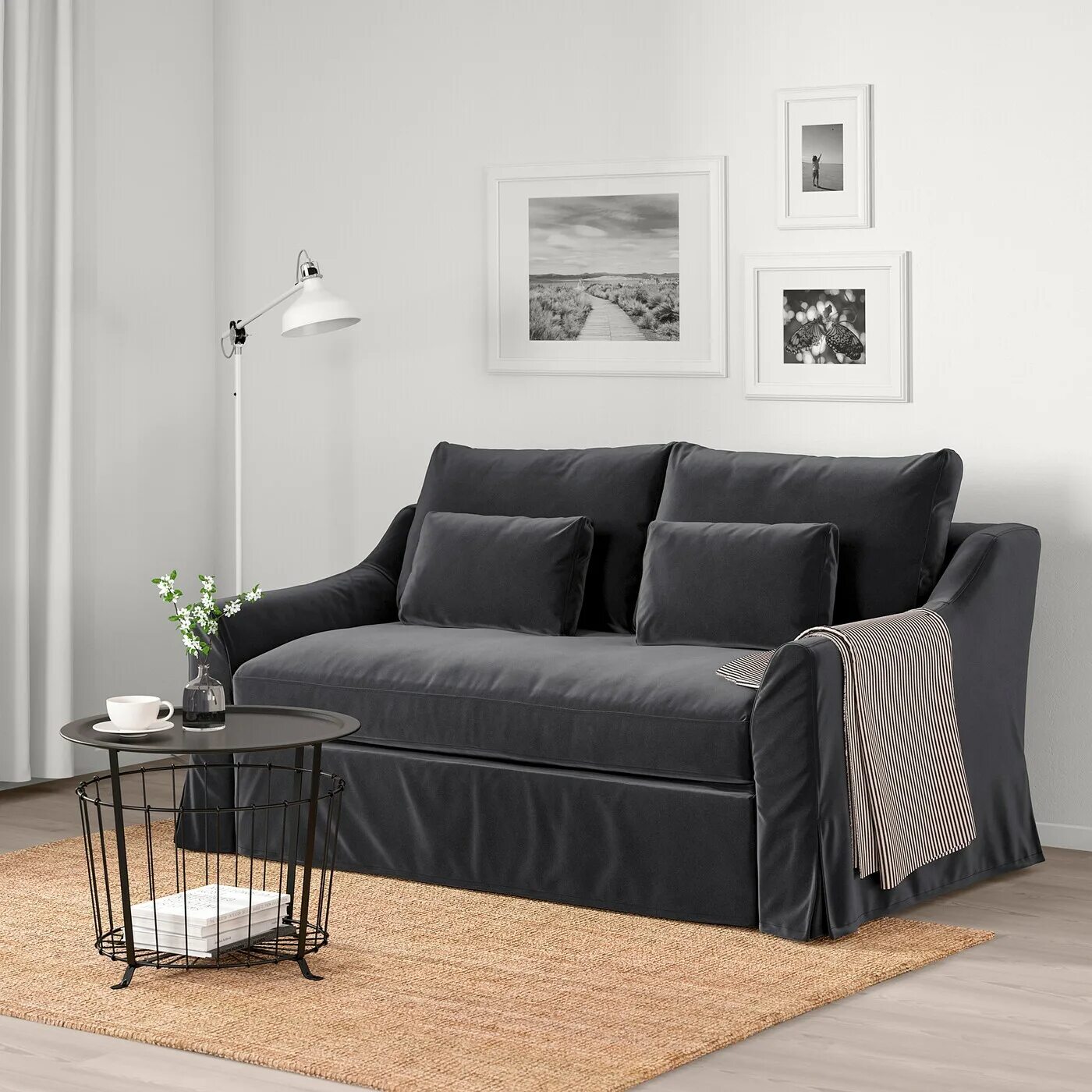 Диван со спальным местом икеа. Икеа кресло кровать валлентуна. Диван со спальным местом икеа. Икеа валлентуна пуф кровать. Vallentuna диван икеа.