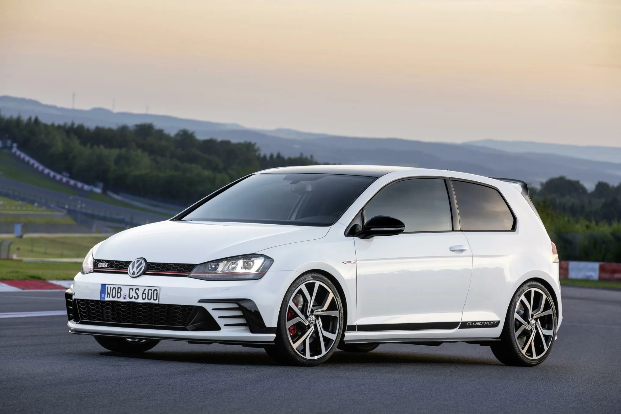 Volkswagen golf gti 2022. Volkswagen golf gti clubsport s. Volkswagen golf gti. Golf gti clubsport. Volkswagen golf gti clubsport.