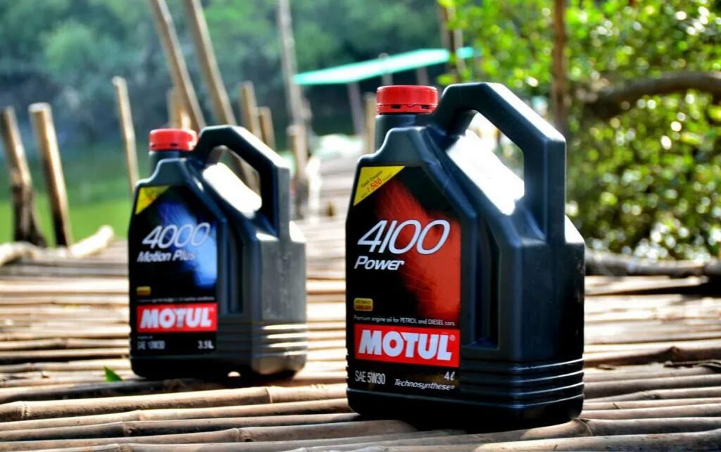 Мотюль 5w30. Моторное масло мотюль 5w30. Мотюль масло 5w30 оригинал. Motul Oil 5w-30. Как проверить масло мотюль