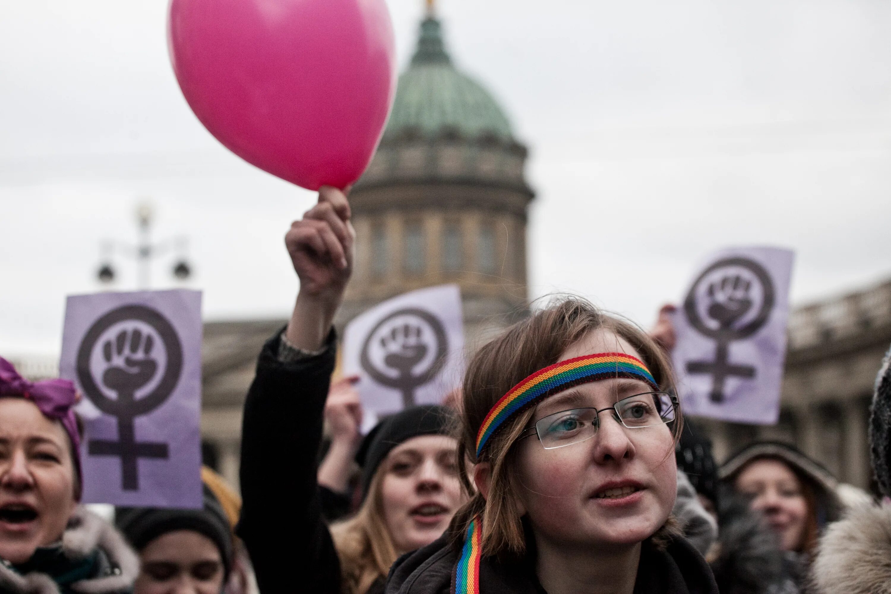 History march. Европейские женщины. Международный женский день во Франции. Международный женский день в США. Международный женский день в Германии.