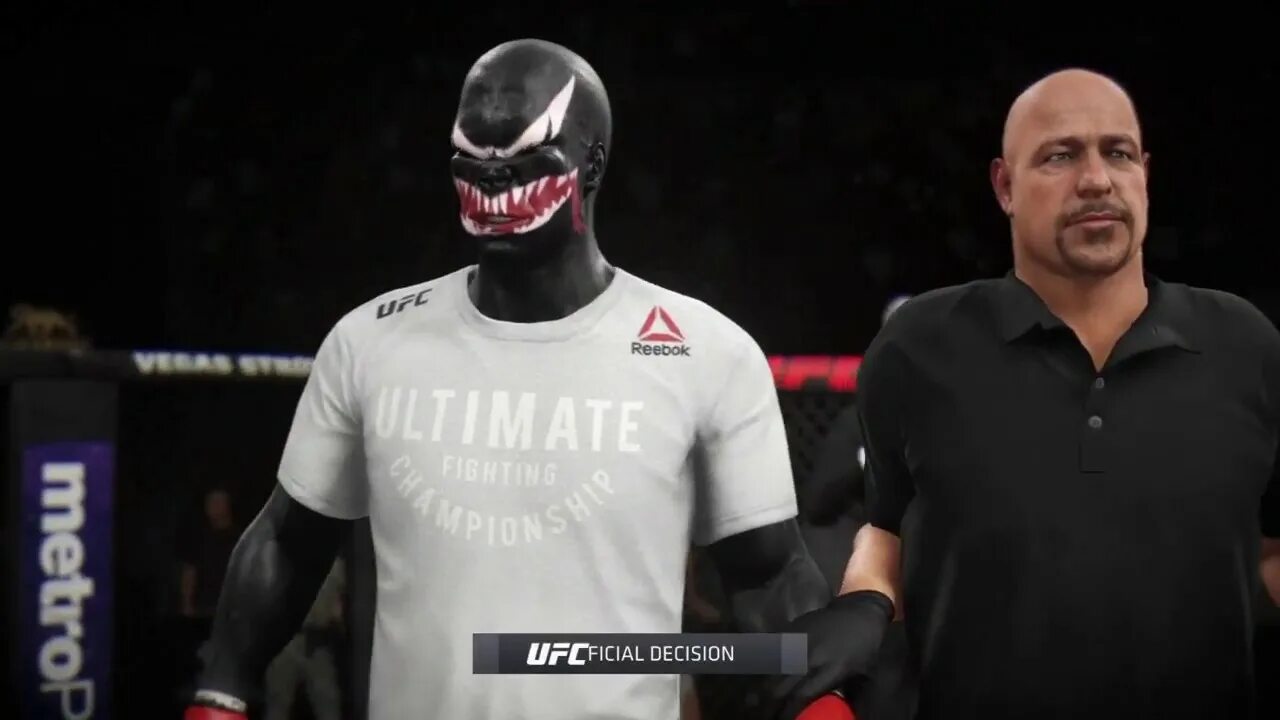 Venum ufc. Веном юфс. Веном компания ufc. Боец юфс пейдж майкл. Форма веном юфс.