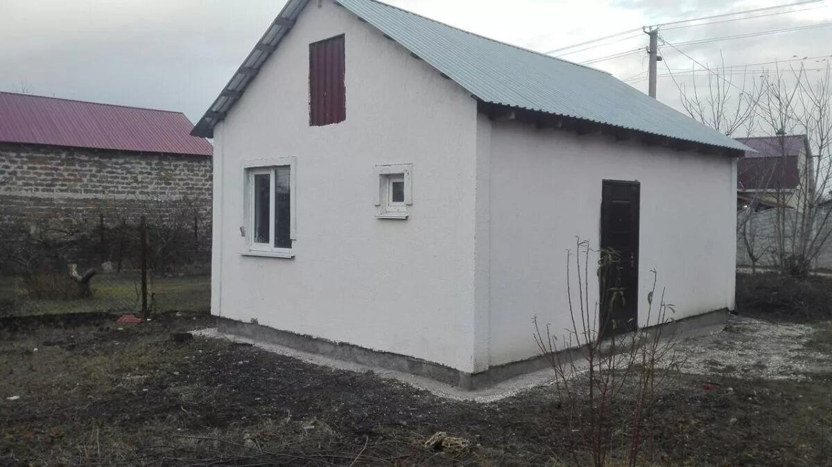 совхоз урожайный симферопольский район. кольчугино симферопольский район. симферопольский район дачный дом урожайное. белый дом симферополь. дом в кольчугино симферопольский район.