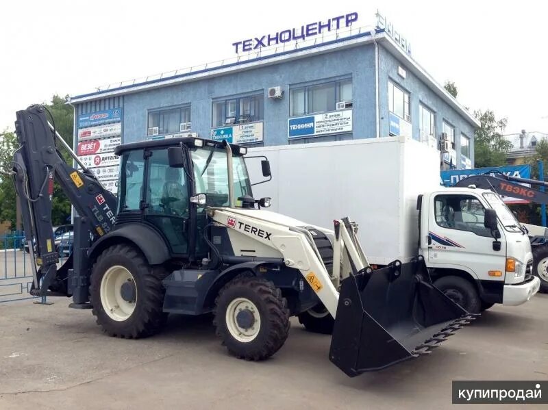 Terex tlb 825 rm. Экскаватор погрузчик терекс 825. tlb 825-rm экскаватор-погрузчик. umg tlb 825.