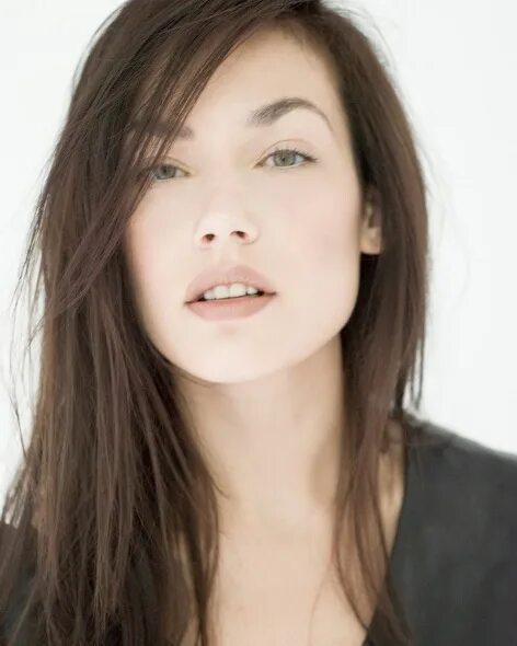 Донмоделс новые лица. Трансформер космическая база набор. Дон моделс. Grace mila одежда. Донмоделс.