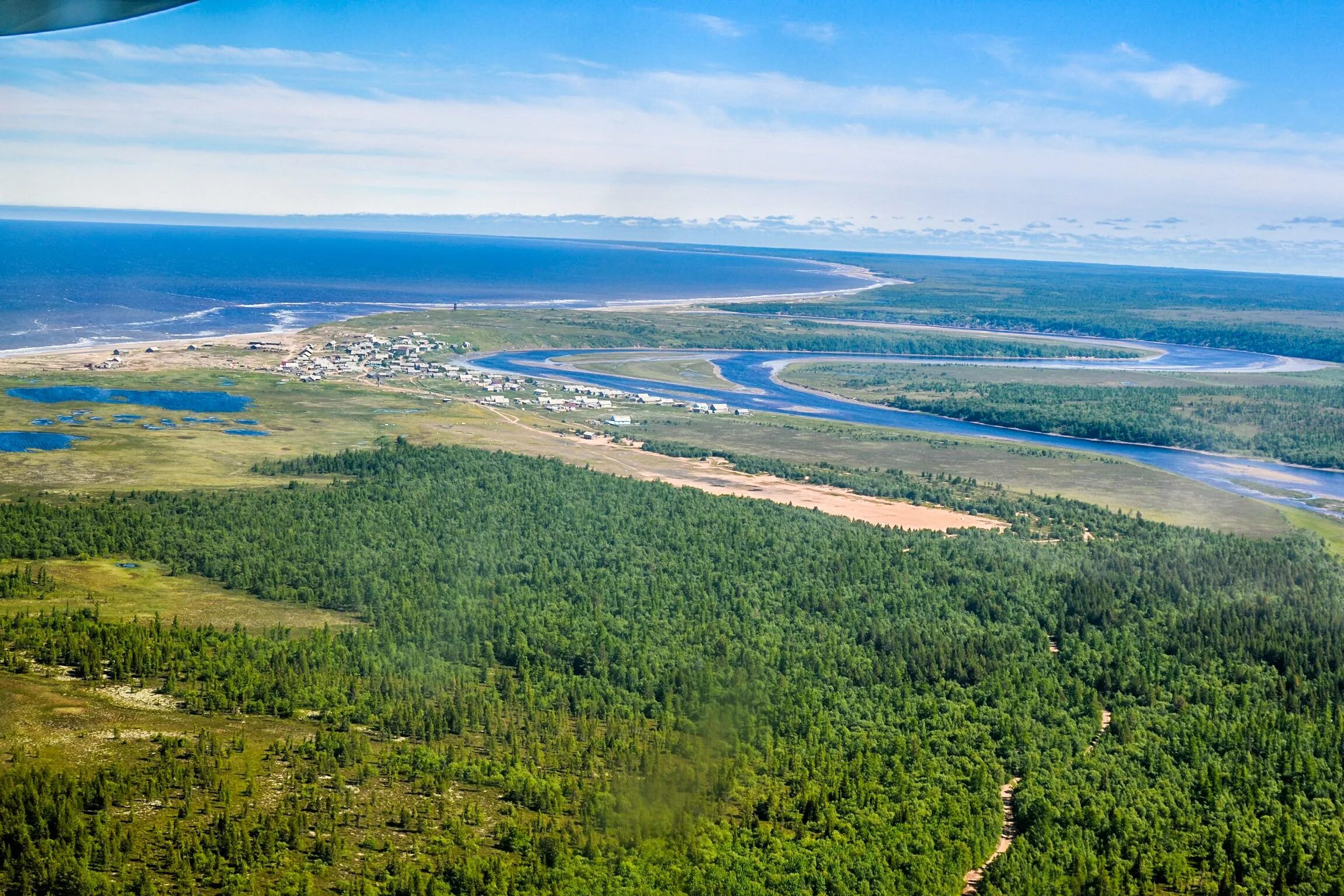 Село ручьи. Ручьи мезенского района. Долинский сахалинская область. Урочище емелькино. Село ручьи крым.