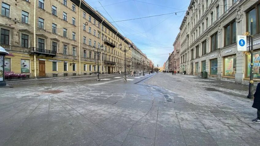 Почему закрыли все города