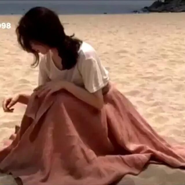 Детство рауф и фаик текст. Песня пожалуйста молчи. Рауф фаик детство караоке. Уткнуться носом в плечо мужчины. Хочется уткнуться носом.