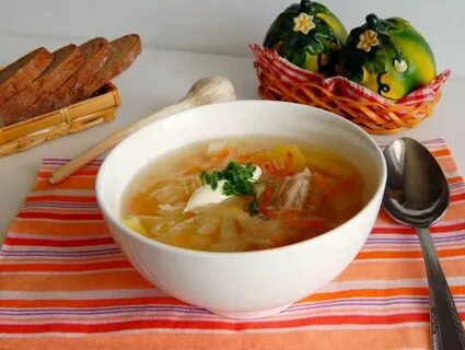 Щи с домашней курицей