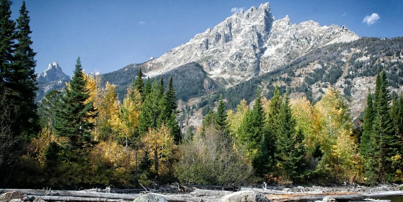 Целеста гора ванкувер. Mountain large. Гималаи 4к. Панорамный пейзаж. Mountain large.
