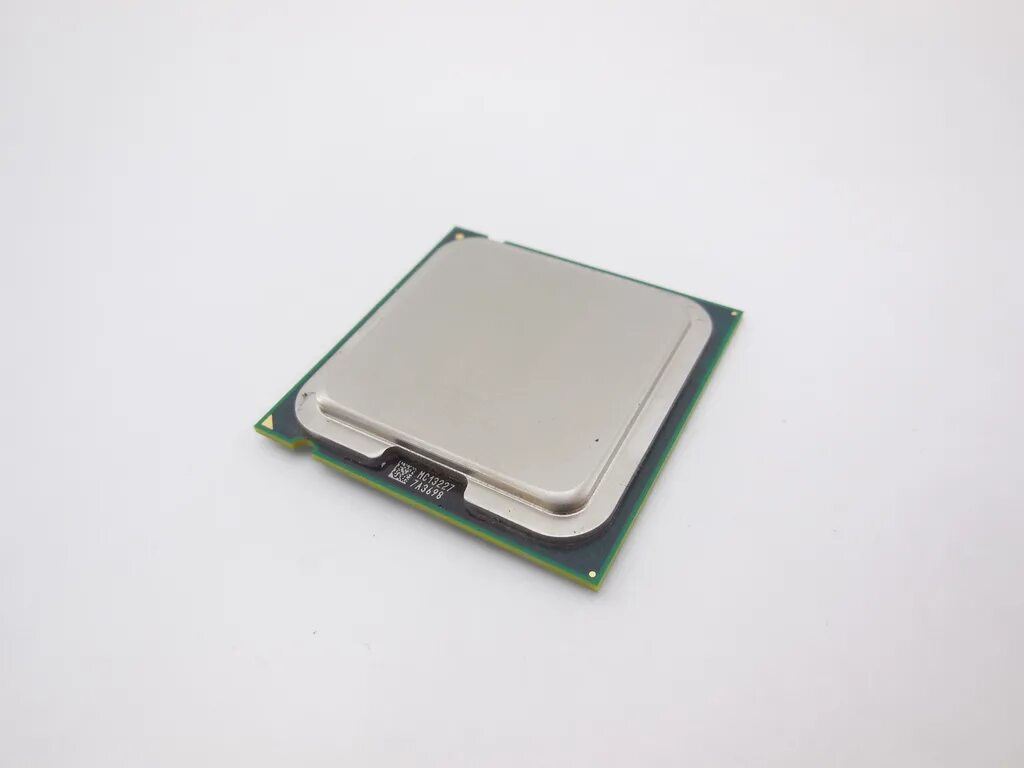 Intel pentium core 2. Процессоры intel core 775 сокет. процессор pentium e5400 сокет. intel core 2 quad q9400 yorkfield lga775, 4 x 2667 мгц. сокет pentium 4560.