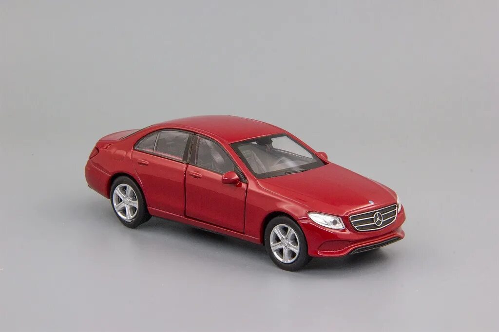 Мерседес глк 300 масштабная модель. Welly mercedes-benz e320. Игрушка машина мерседес бенц велли. Велли машинки мерседес 1:64. Welly mercedes-benz g-class 1/24.