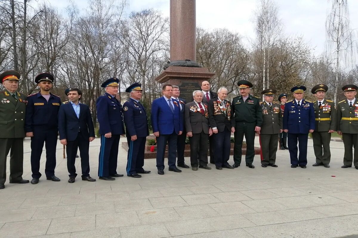 Новости ржева. Ржев город воинской славы. Стела «город воинской славы» (Ржев). Город Ржев город воинской славы. Полиция Ржев.