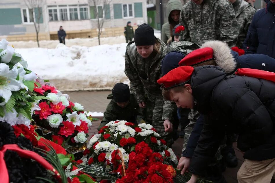 Сергиево-посадский омон в чечне. Сергиево посадский омон вчера. Памяти сергиево посадского омона. Дмитрий маркелов омон. Омон сергиев посад.
