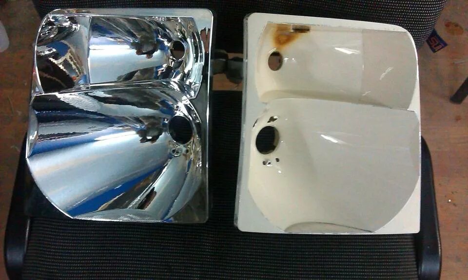 Химическая металлизация хромирование технология. Хромирование пластиковых деталей. Пластиковые хромированные детали. Покрытие пластика хромом. Химическая металлизация хромирование.