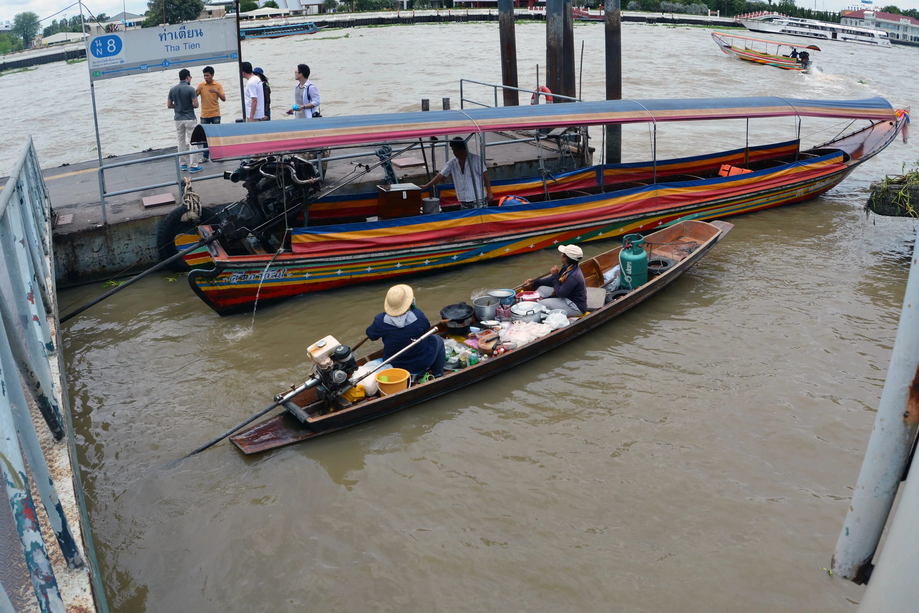 Бангкок чао прая. Река Чао Прайя. Чао Прайя Бангкок. Река Чаупхрая в Бангкоке. Река Чао Прайя Бангкок.