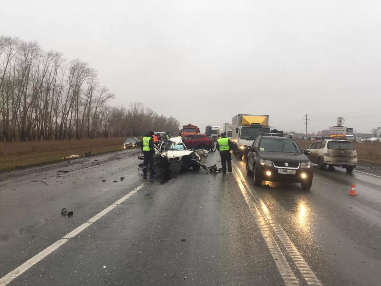 Трасса омск тюмень авария. 02. Трасса тюмень омск. Авария тюмень омск трасса фура. Трасса омск тюмень состояние на сегодня.
