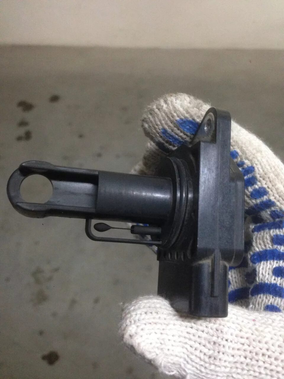 Дмрв паджеро 4. Датчик дмрв паджеро 4 3.2 дизель. паджеро 4 чистка дмрв. дмрв паджеро 2.