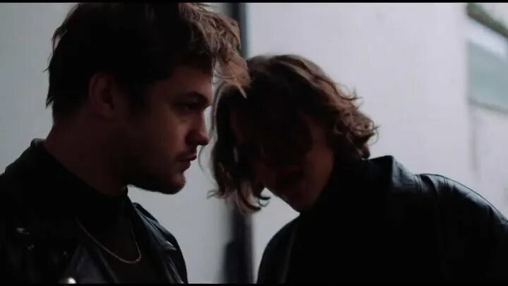 Мальбек и сюзанна обложка альбома. Мальбек и сюзанна равнодушие. Мальбек и сюзанна. Песню мальбек равнодушие. Мальбек равнодушие обложка.