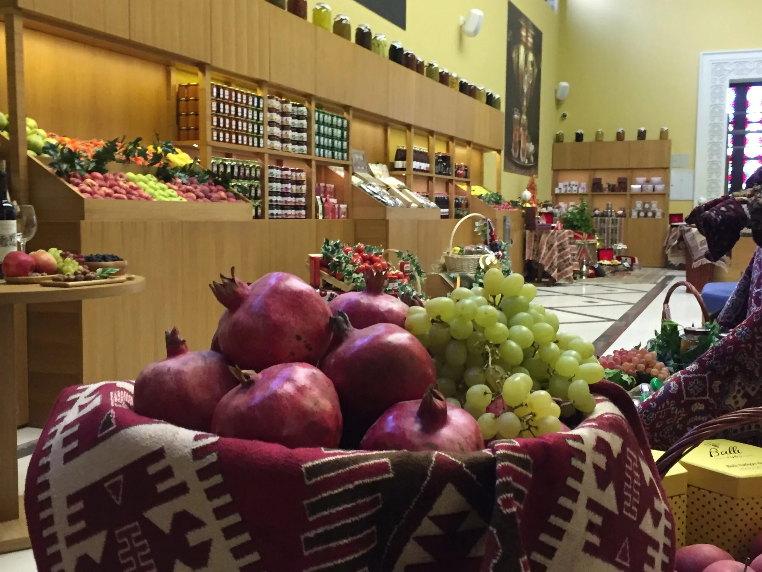 Дегустация на вднх павильон. Главвино вднх. Павильон виноделие на вднх. Павильон 19 на вднх. Павильон армения на вднх внутри.