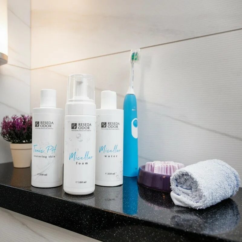 магазина домашний уход. натуральная косметика девушка. ручная косметика. магазина домашний уход. магазина домашний уход.