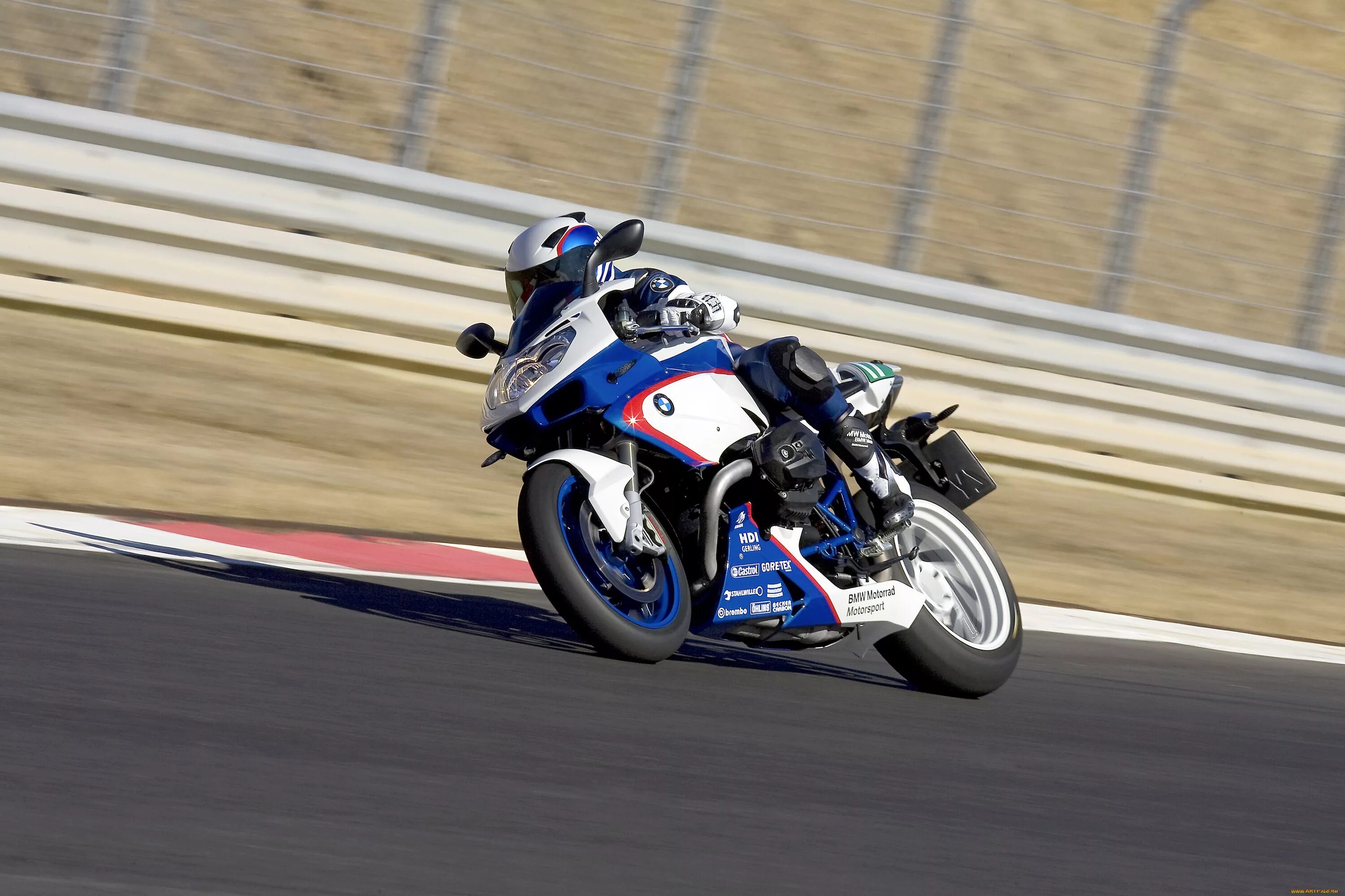 World 2 sport. BMW hp2 Sport. BMW hp2. BMW hp2 Sport – Moto. BMW Motorsport мотоцикл.