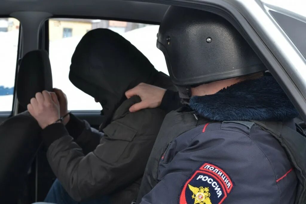 Доставление задержанных