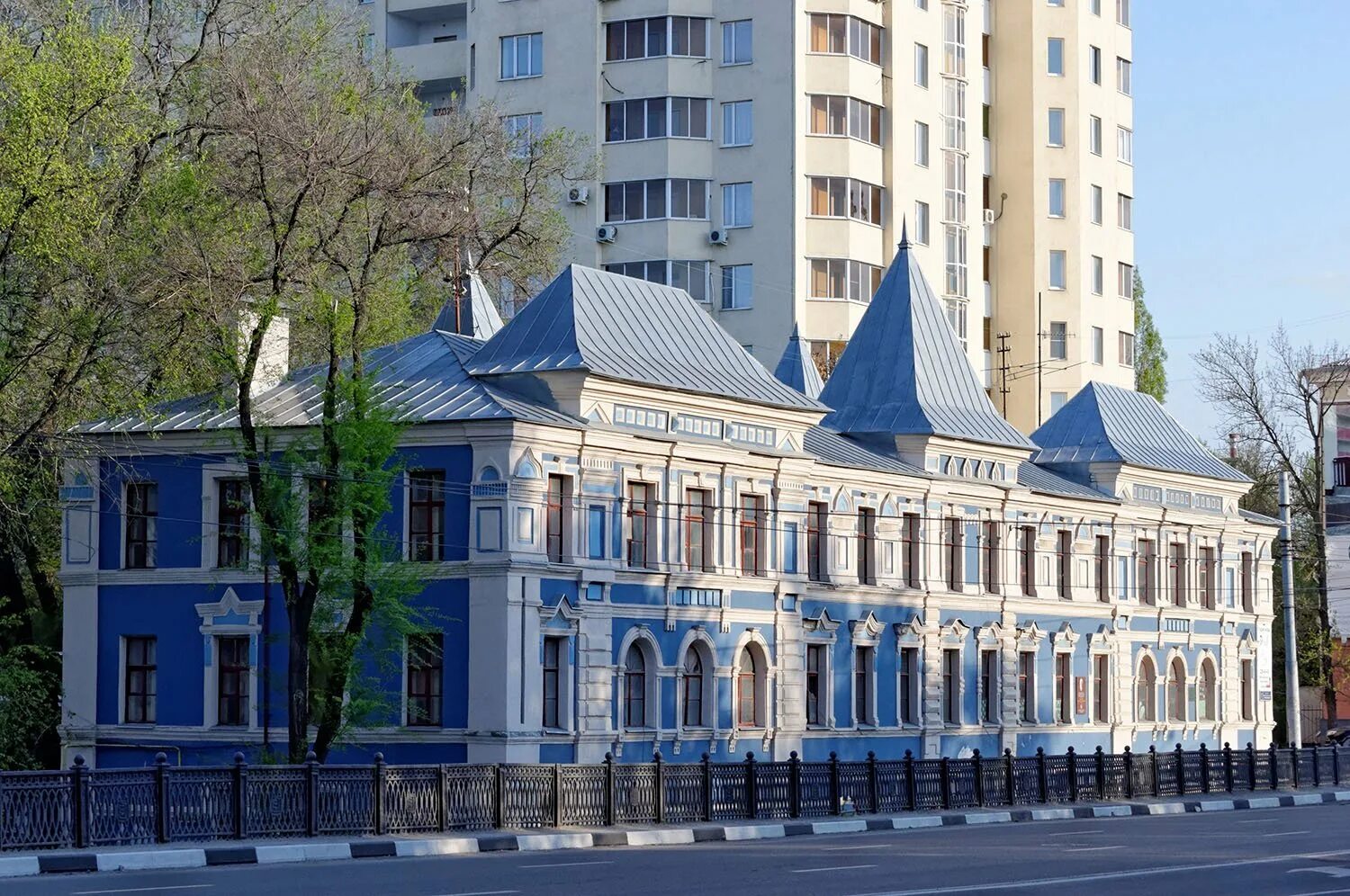 Воронеж, революции, дом 37. Дом федорова воронеж. Памятник на проспекте революции воронеж. Проспект революции 7. Проспект революции 1в воронеж.