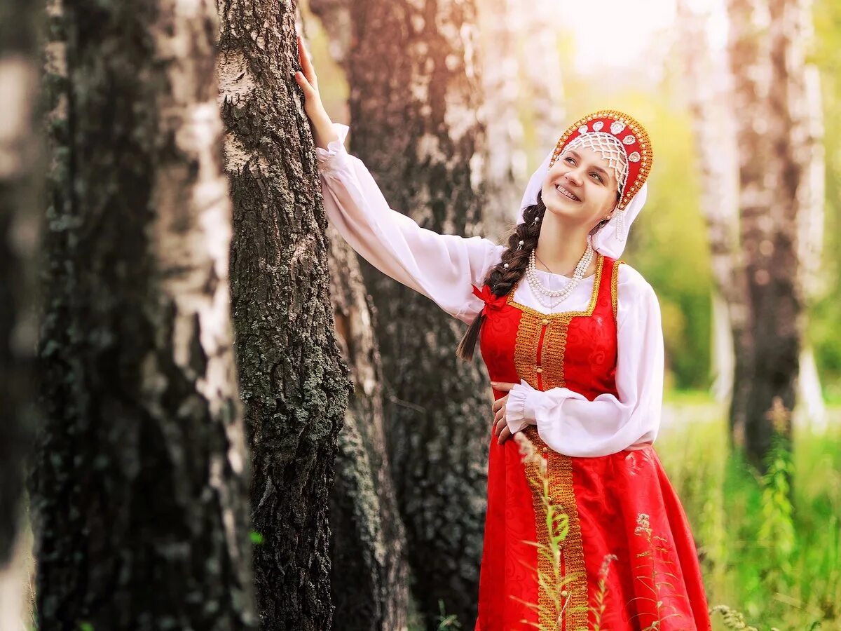 Красна девица значение