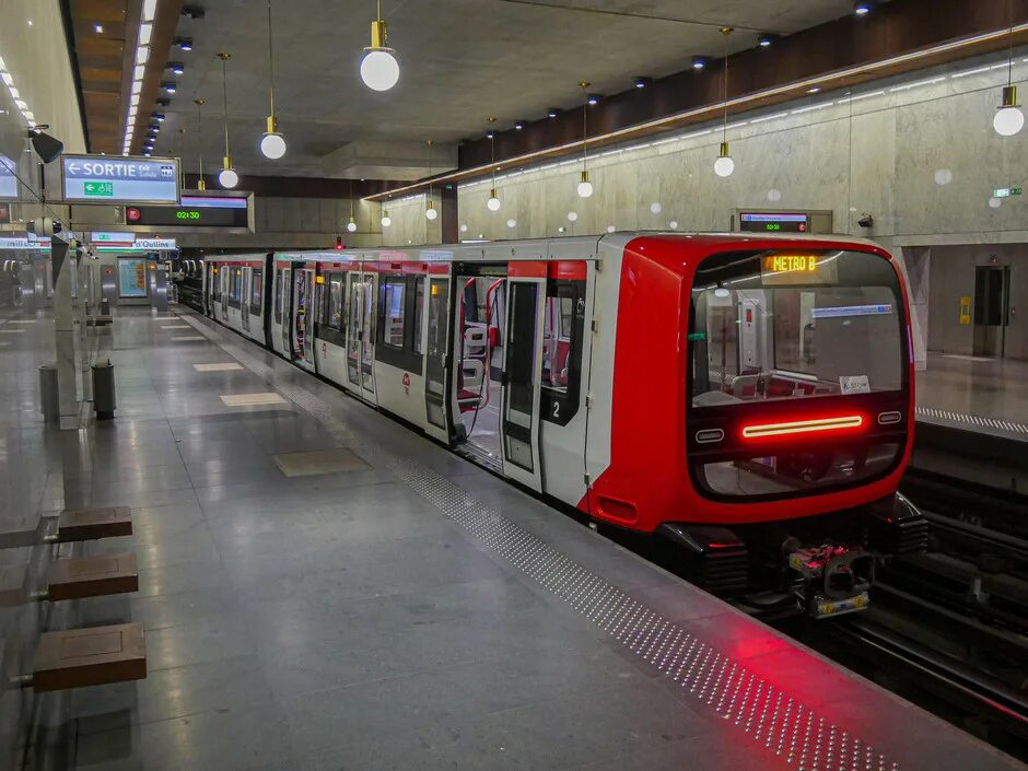 Automatic train