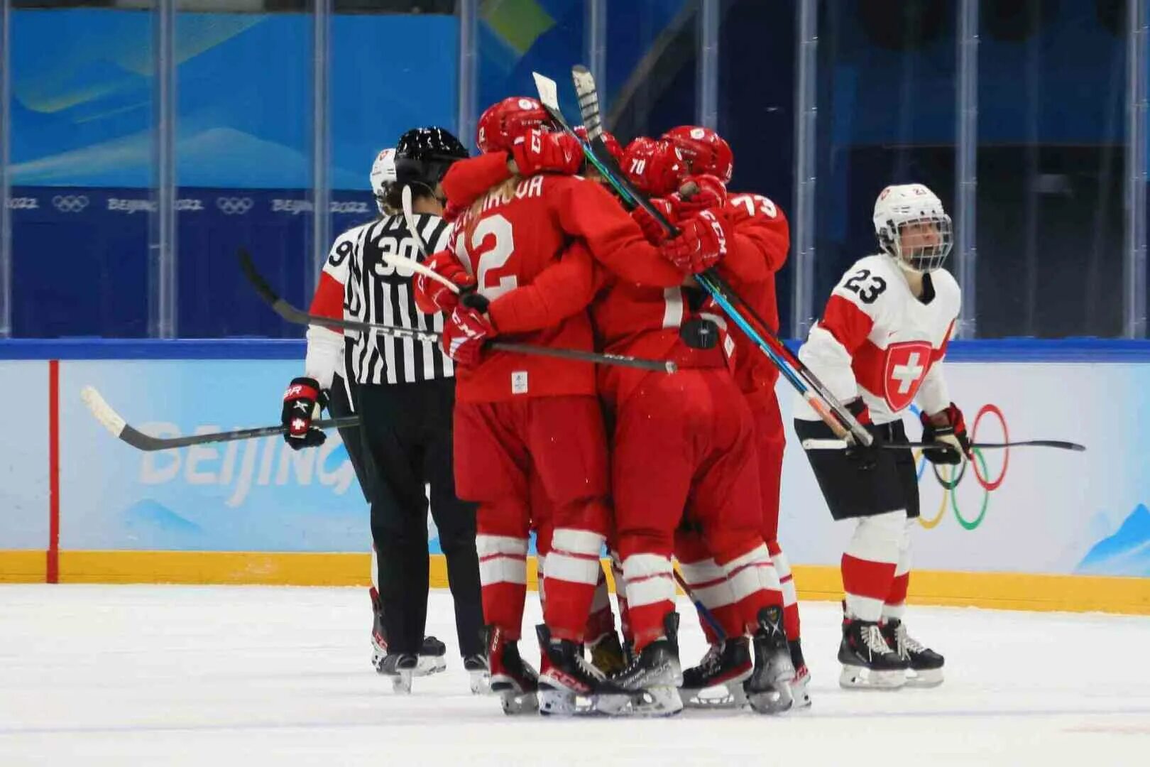 8 1 россия германия. Женская сборная России по хоккею на Олимпиаде 2022. Сборная Швейцарии по хоккею 2022.