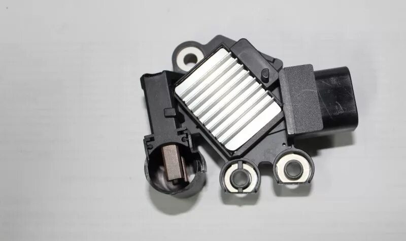 реле регулятор солярис 1. 2655658 valeo регулятор напряжения. реле регулятор генератора solaris. реле регулятор солярис 2. 6 артикул.