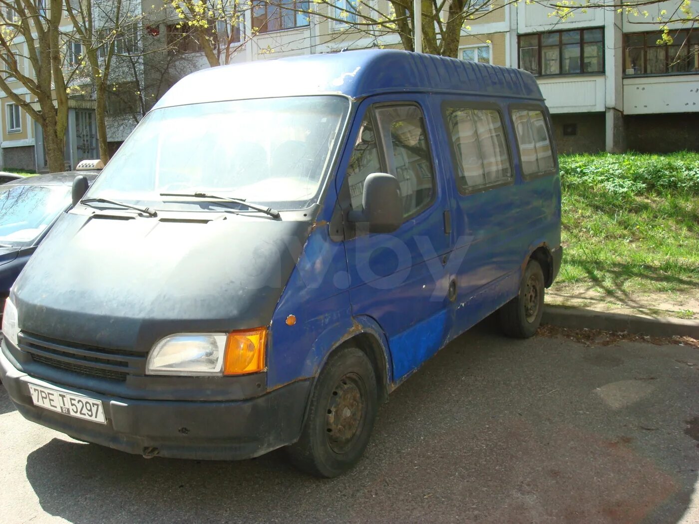 Синий форд транзит 1997. 1997 ford transit бортовой. 5 дизель. Ford transit 1997. Ford transit 1997.