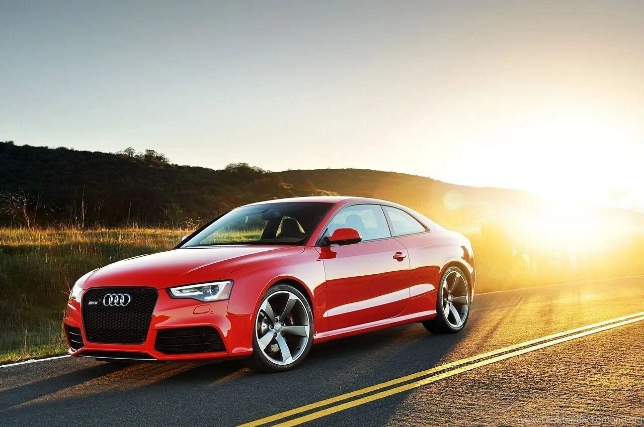 Ауди оцинкованная. Audi rs5 2012 Coupe. Audi rs5 Coupe. Audi rs5 back. Ауди rs5 Coupe 2013.