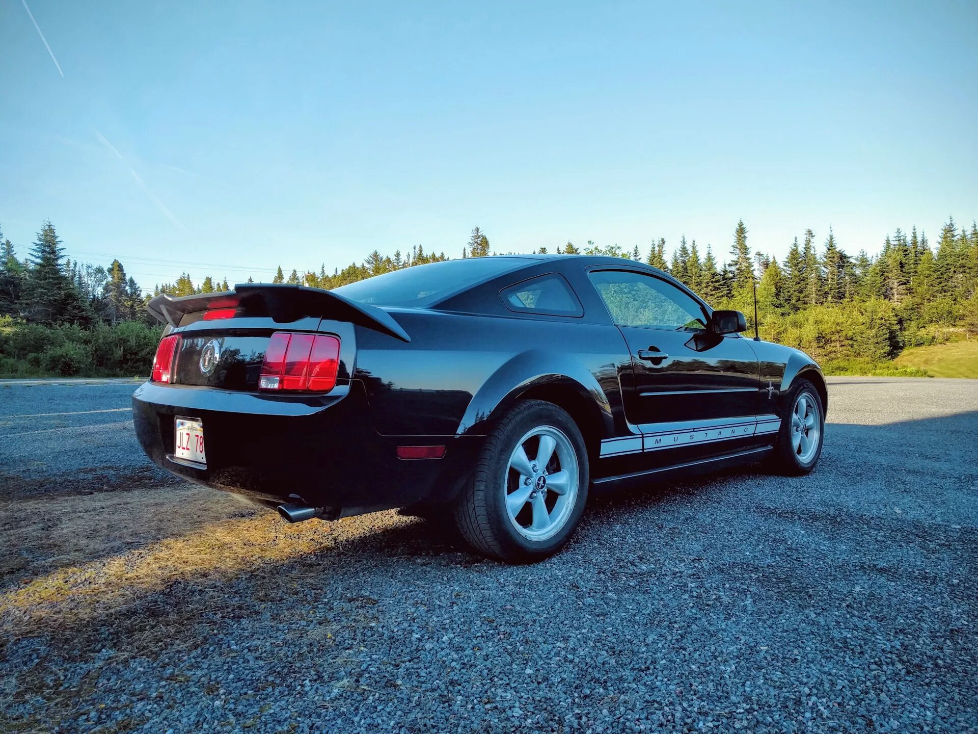 Форд мустанг бу. Форд Мустанг 4. Ford Mustang 4 поколения. Форд Мустанг 4 поколения Рестайлинг. Ford Mustang gt 4 поколение.