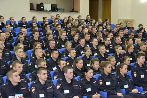 В служебной деятельности сотрудников полиции