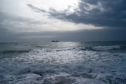 Черное море зимой и летом