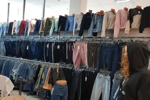 Где продается одежда
