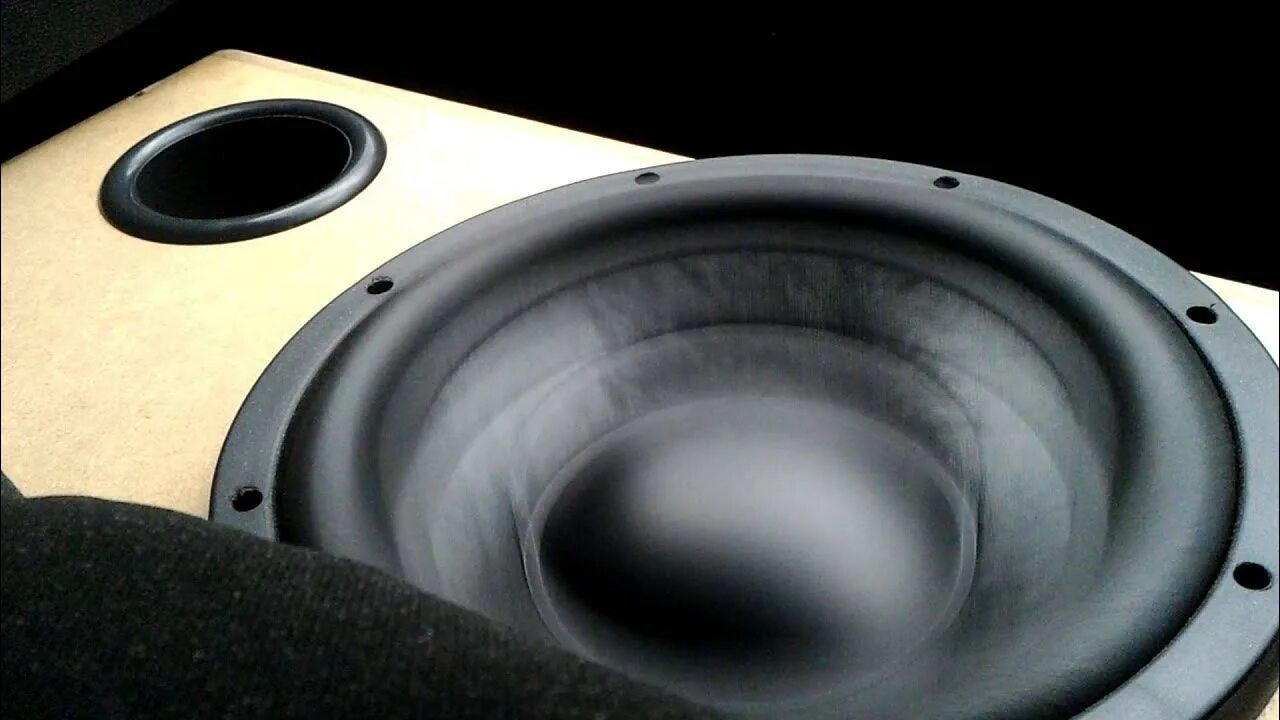 3qx. Ground zero gzuc 650. Ground zero uranium. Колонки среднечастотные гранд зеро. Ground zero 650 sq.