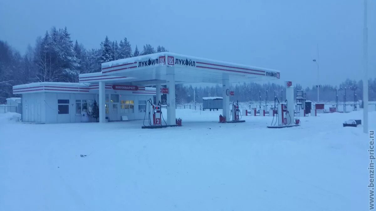Дорога урень шарья. Авария в красавино в великоустюгском. Никольск котлас. Дорога урень шарья. Никольск котлас.