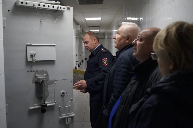 Ивс-2. Спецприемник ивс. Камера административно задержанных. Милицейская 75 казань спецприемник. Следственный изолятор 8 сергиев посад.