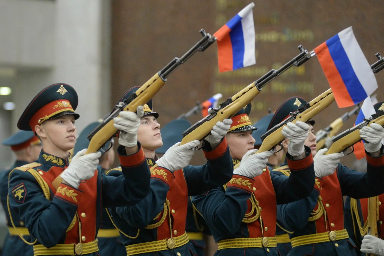 Комендантский преображенский полк. 154 Комендантский Преображенский полк. РПК Москва Преображенский полк. РПК рота почетного караула Преображенского полка. 154 ОКП рота почетного караула.