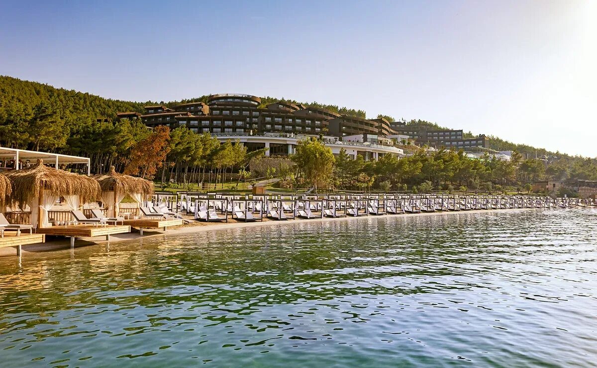 Titanic bodrum deluxe турция. Отель титаник бодрум. Titanic hotel bodrum. Титаник лакшери коллекшн бодрум. Отель titanic deluxe bodrum.