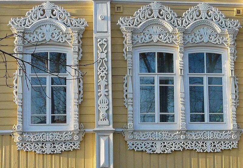 Резные наличники. Резные наличники на окна. Наличники 19 век. Резные окна фото. Наличники.