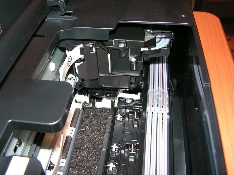 Поменять головку на принтере. Epson cx4300 печатающая головка. разобрать принтер cx4300. губка на принтере эпсон l110. прочистка печатающей головки epson l110.