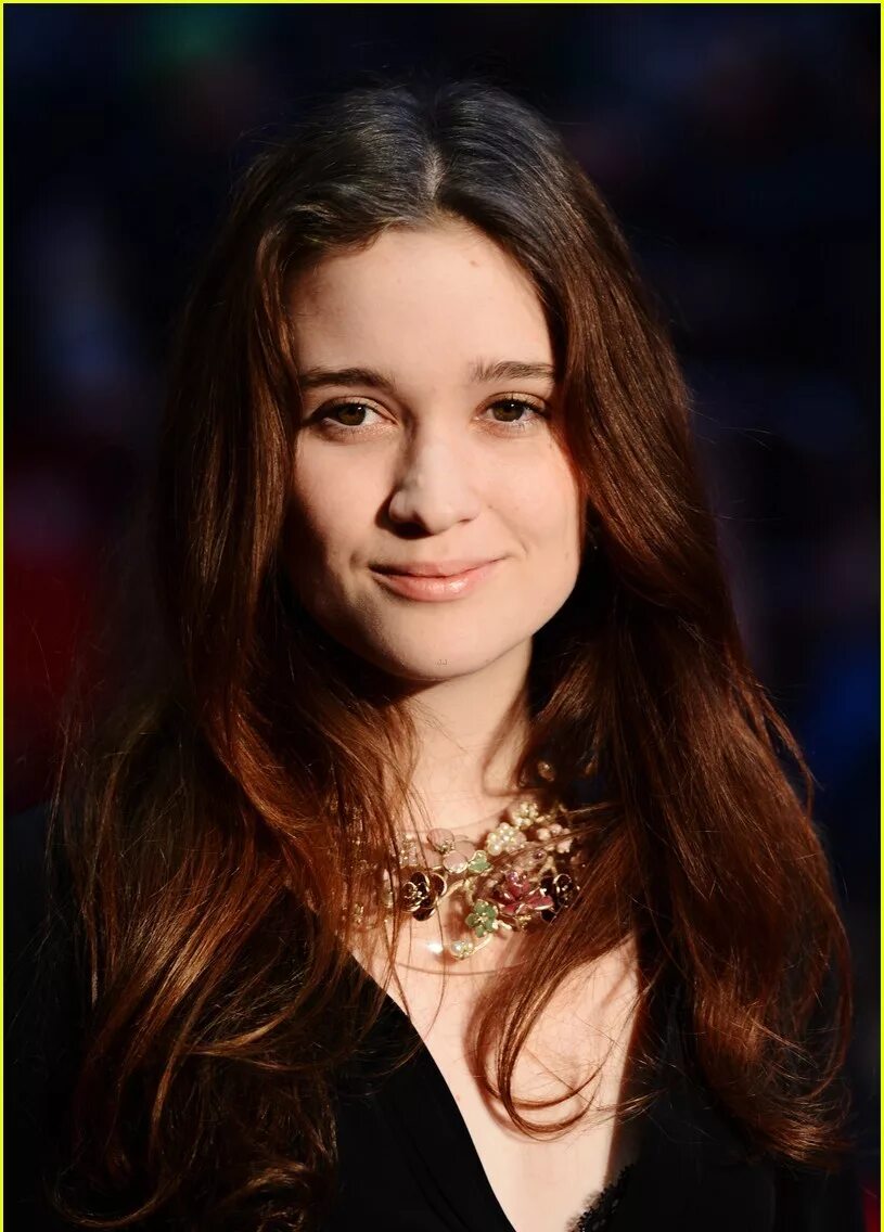 Элис энглерт. Элис энглерт бесстыжие. Элис энглерт бесстыжие. Прекрасные создания актриса. Бомба фильм 2012 джинджер.