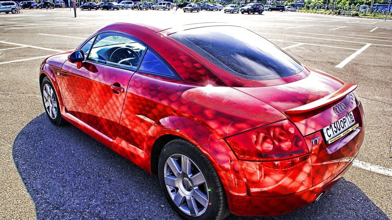 Красная пленка для авто. Зеркально красный. Красная зеркальная пленка для авто. Красный хром пленка на авто. Форд мустанг зеркальный.